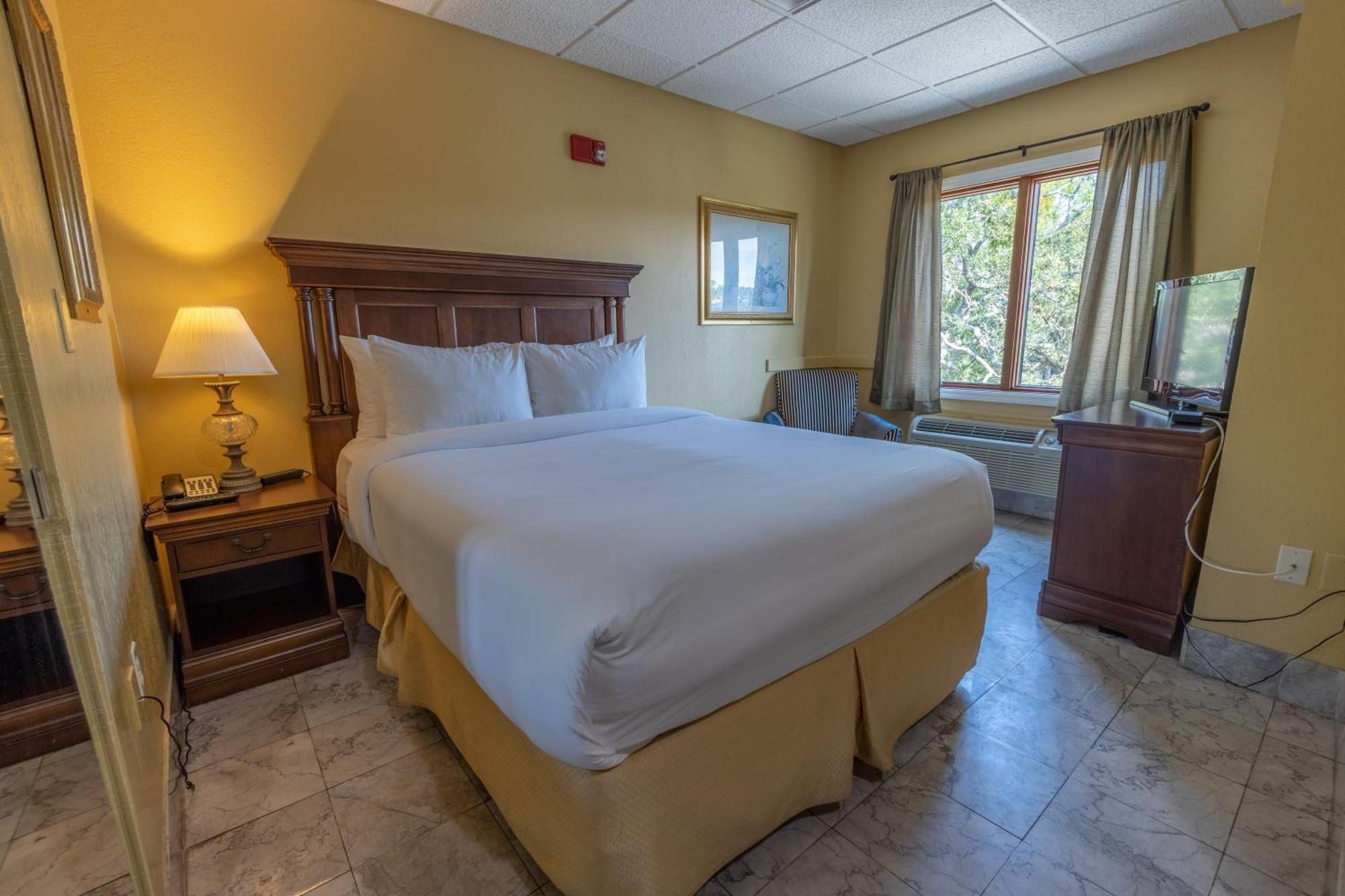 Ocean & Hotel St. Simons Island